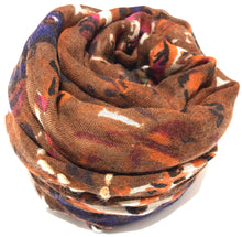 Cargar imagen en el visor de la galería, Pashmina 100% Lana Fina Estampada con Bordados y Pedreria ref-rflghwt0002