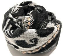 Load image into Gallery viewer, 100% Wool Jacquard Embellished Pashmina Shawl ref-rflghwj0006