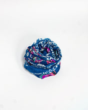 Load image into Gallery viewer, Navy blue damask silk scarf, hand printed, by Roche Foulards
